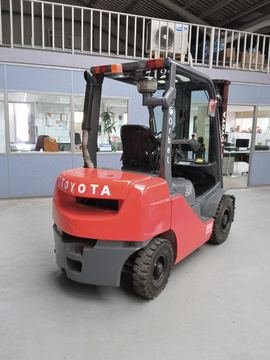 TOYOTA 52-8FDF25