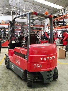 TOYOTA 7FBMF30