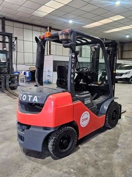TOYOTA 02-8FDF25