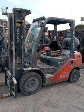 TOYOTA 02-8FGF25